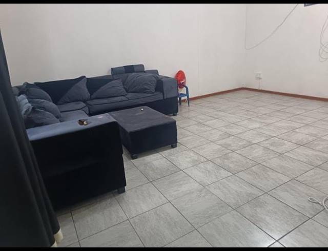 1 BEDROOM APARTMENT FOR SALE IN PRETORIA WEST